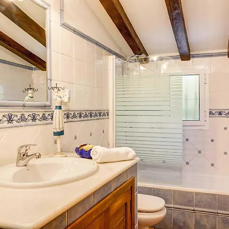 La Canela Villa *