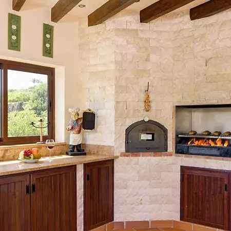 La Canela Villa *